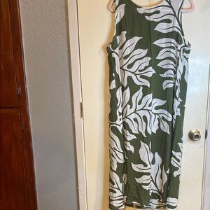 Green and White Leaf Print Dress